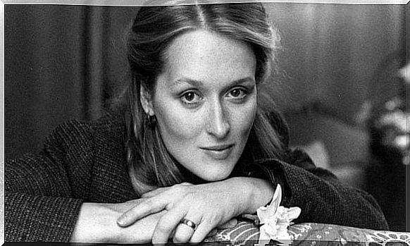 Posing Meryl Streep